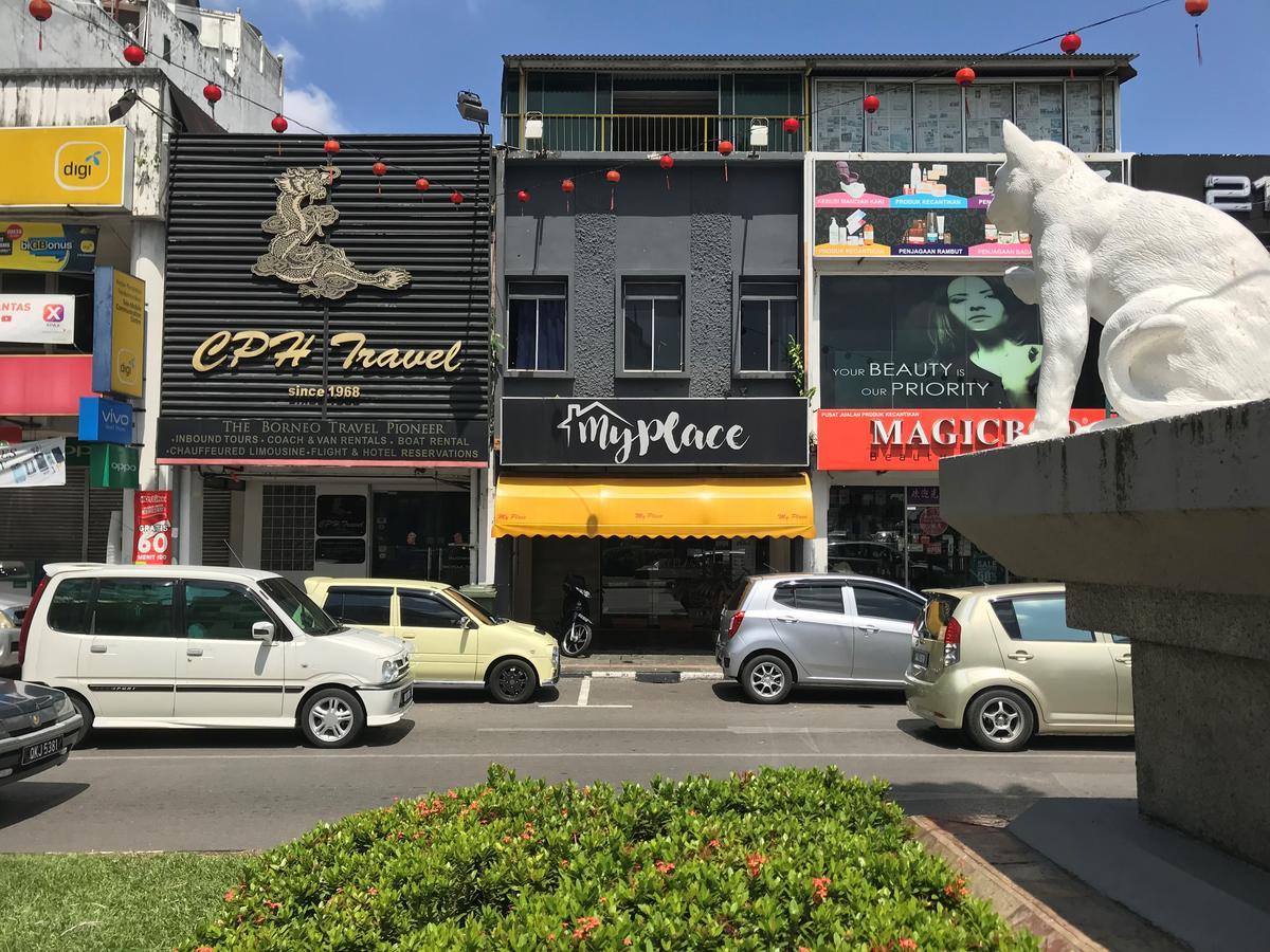 My Place Hotel & Lodge Kuching Buitenkant foto