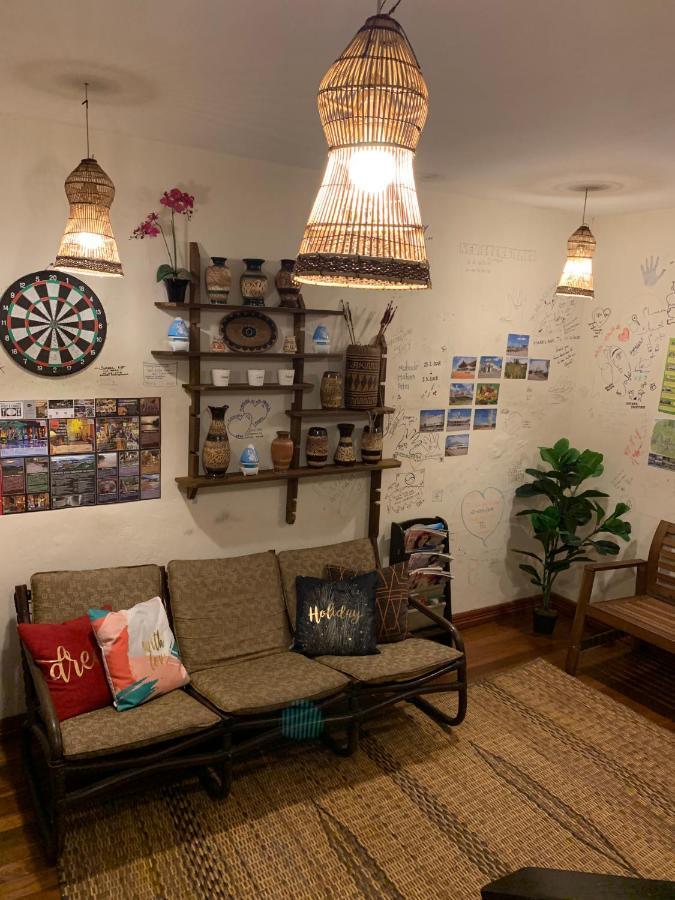 My Place Hotel & Lodge Kuching Buitenkant foto