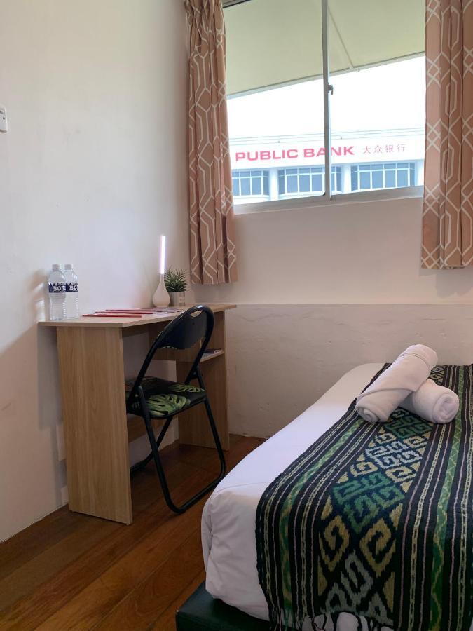 My Place Hotel & Lodge Kuching Buitenkant foto