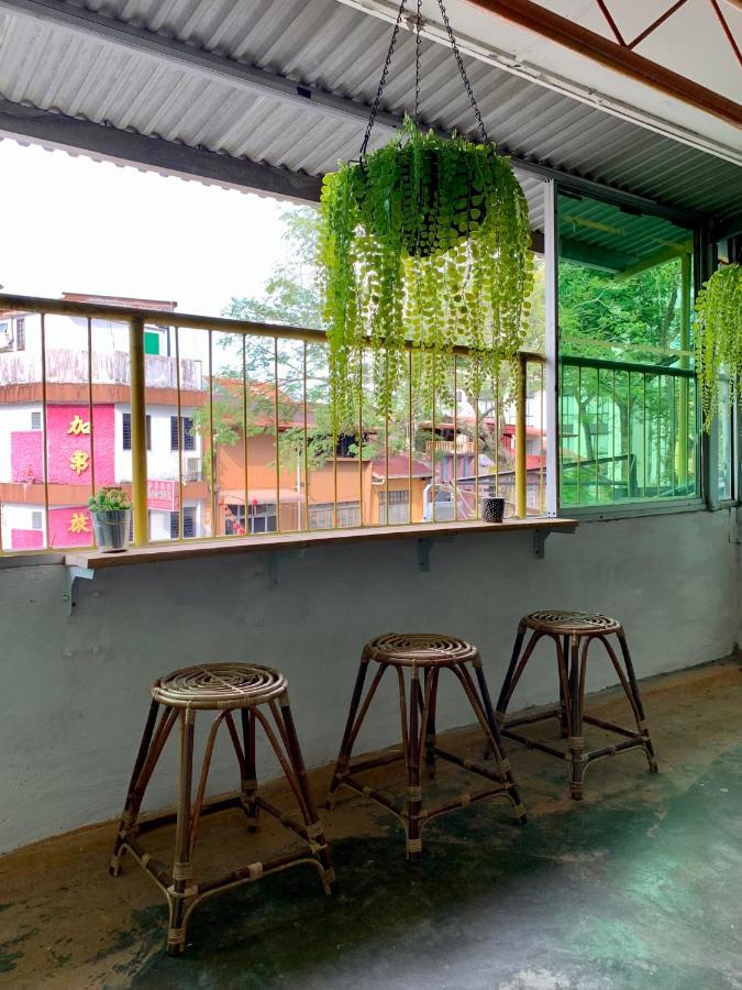 My Place Hotel & Lodge Kuching Buitenkant foto
